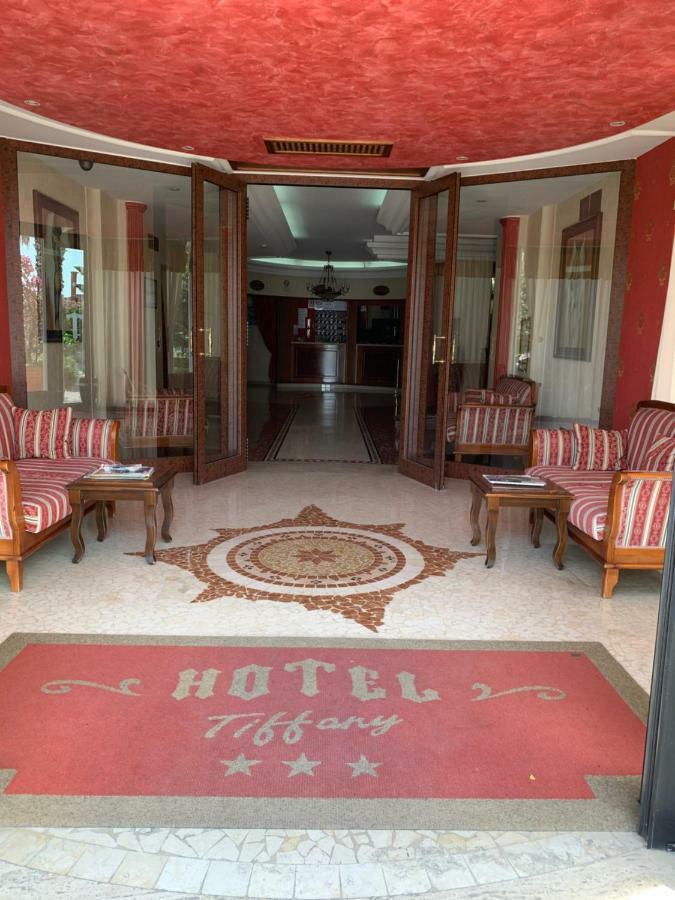 Hotel Tiffany Varcaturo Esterno foto