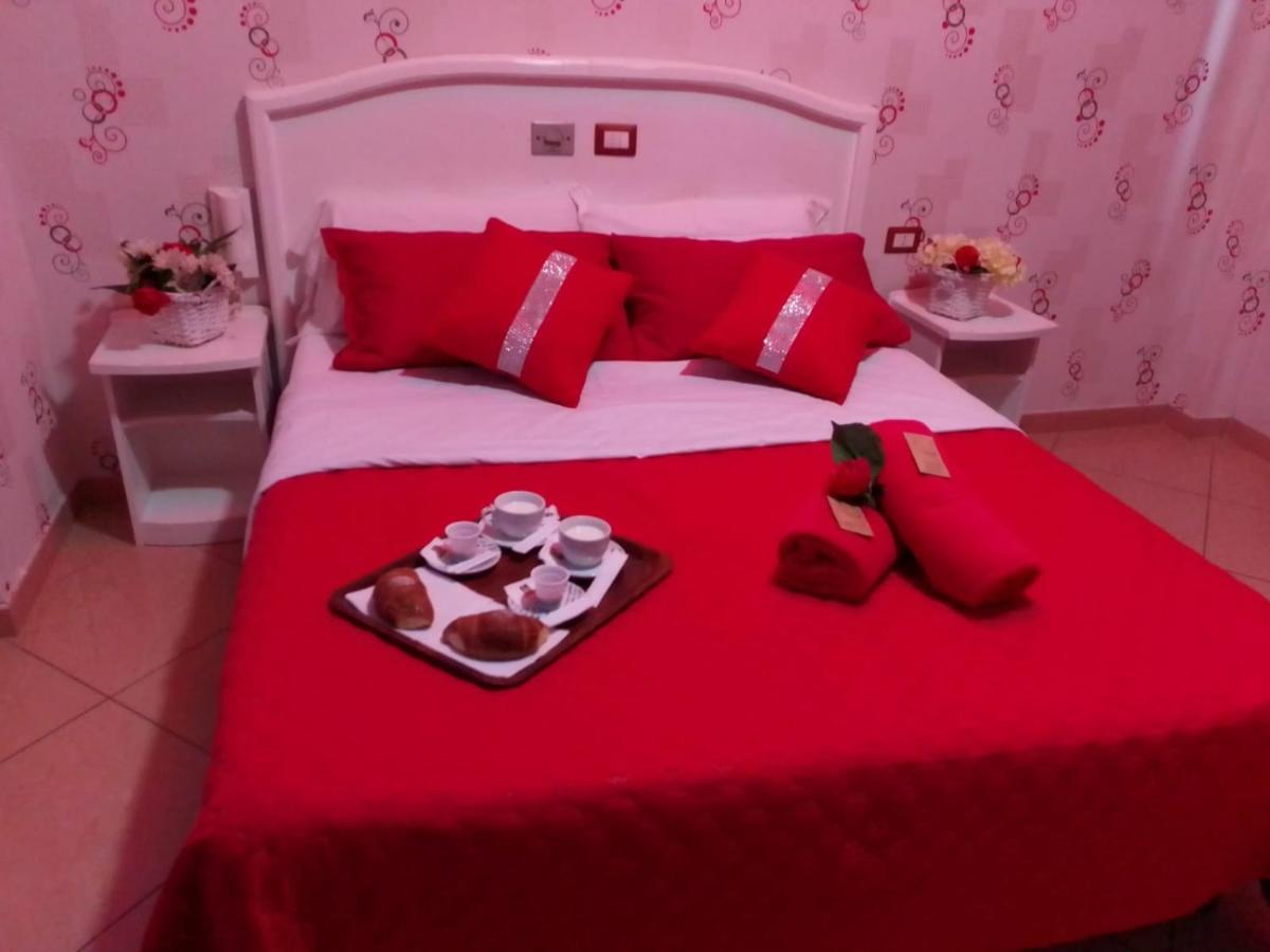 Hotel Tiffany Varcaturo Esterno foto